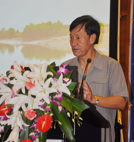 特邀嘉賓知名科學(xué)家朱少書(shū)教授作研討會(huì)開(kāi)場(chǎng)引言