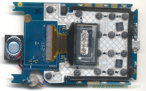 拆解探秘：售價(jià)75元的手機(jī)為什么還能盈利？