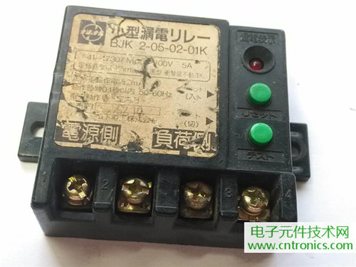 漏電保護(hù)器拆解：結(jié)構(gòu)有差異，做工不錯(cuò)