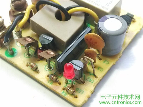 漏電保護(hù)器拆解：結(jié)構(gòu)有差異，做工不錯(cuò)