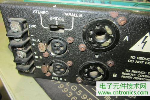 用料很給力！專業(yè)后級(jí)功放美國(guó)高峰FA1201拆解