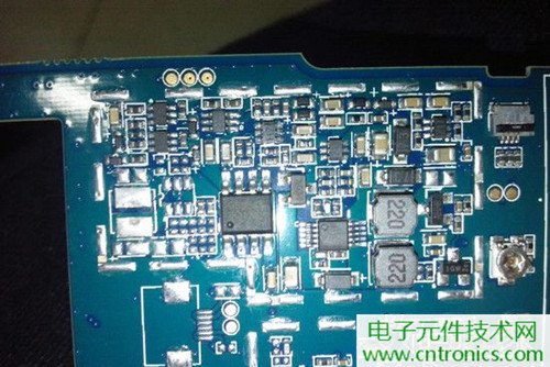 不怕摔的電紙書！一款柔性屏電子書閱讀器拆解