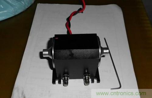 這貨一萬三？50W半導(dǎo)體激光模塊拆解