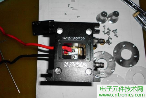 這貨一萬三？50W半導(dǎo)體激光模塊拆解