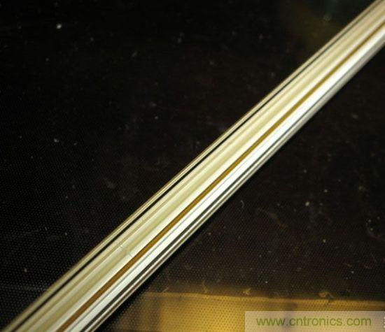 實(shí)用小知識:教你改善液晶屏發(fā)黃的狀況