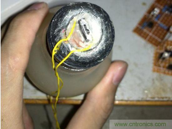 LED夜燈改裝記，如何廢物利用？