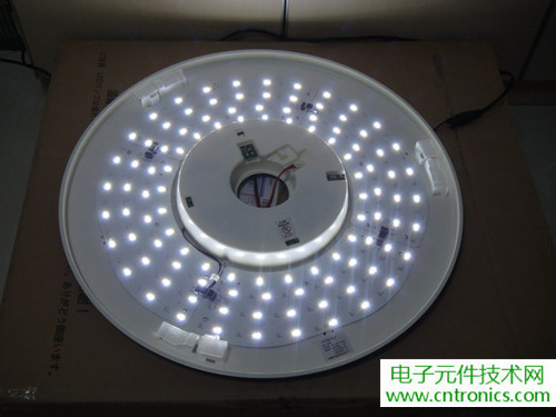 高端大氣上檔次！智能遙控調(diào)光LED吸頂燈拆解