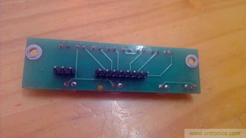 牛人力作！PCB版藍(lán)牙智能小車DIY