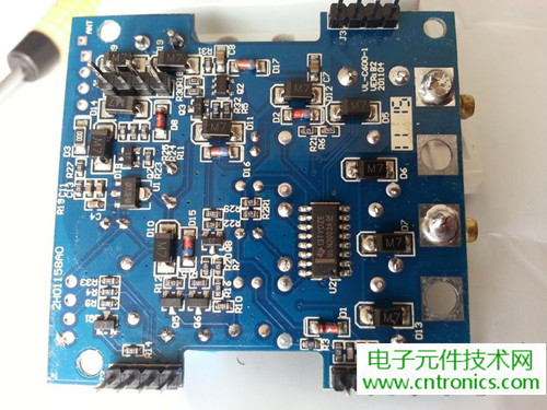 一款觸控開關(guān)拆解，做工不錯