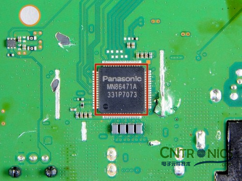 游戲機內(nèi)部的秘密:逆天級拆解索尼 PALY STATION 4!