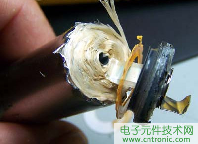 筆記本電池拆解，探秘電池內(nèi)部結(jié)構(gòu)