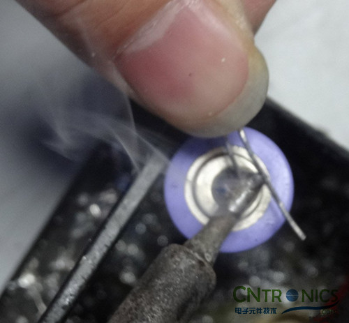 達(dá)人創(chuàng)意DIY:無(wú)線2.4G音頻收發(fā)器