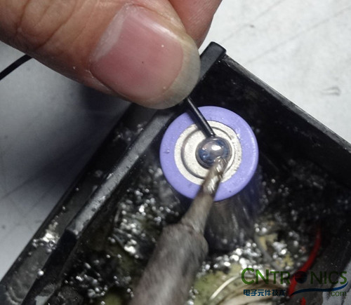 達(dá)人創(chuàng)意DIY:無(wú)線2.4G音頻收發(fā)器