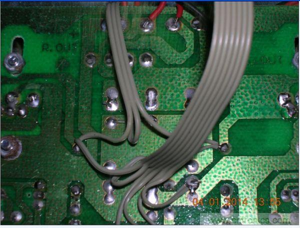 巧奪天工！大神利用山寨功放為高性?xún)r(jià)比逆變器"穿新衣"