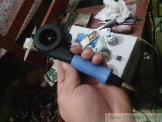 利用廢品制作熱風(fēng)槍！