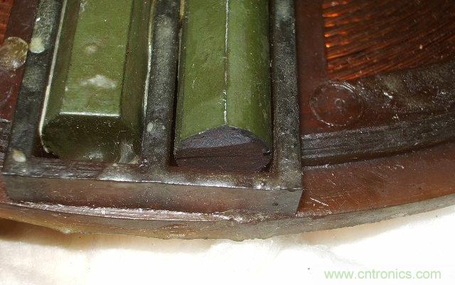 過去的質(zhì)量良心，百合花牌電磁爐拆解