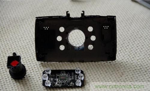 悅視界行車(chē)記錄儀全新拆解