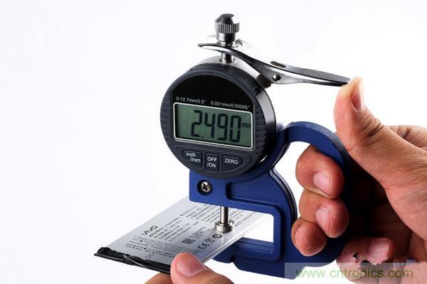 有圖有真相！暴拆VIVO X5 MAX,揭秘“最薄之謎”