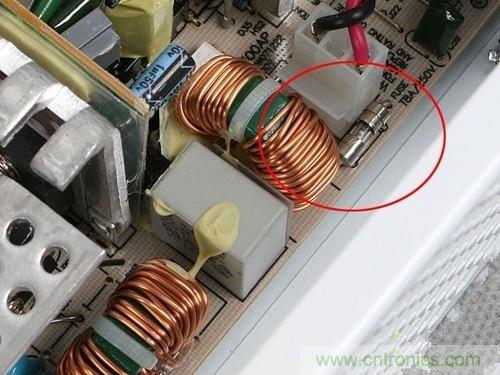 逆變電源設(shè)計(jì)中，保險(xiǎn)絲扮演什么角色？