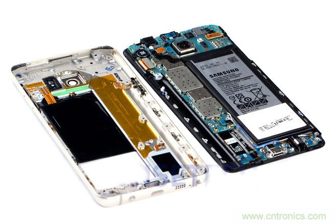 Galaxy Note5拆解，與S系列差距日漸模糊