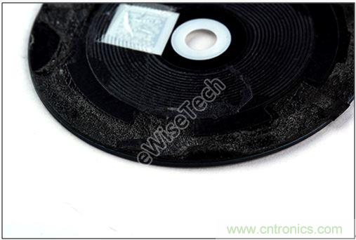 MOTO 360二代智能手表拆解：只有細(xì)節(jié)，沒(méi)有亮點(diǎn)