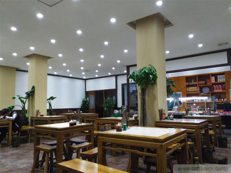 前世500次回眸,換來今生一次擦肩而過，那500多天的等待能否讓錘子揚(yáng)眉吐氣？