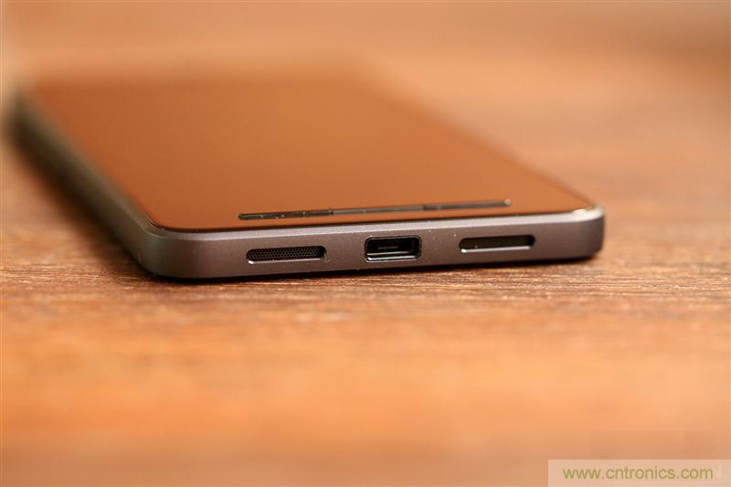 前世500次回眸,換來今生一次擦肩而過，那500多天的等待能否讓錘子揚(yáng)眉吐氣？