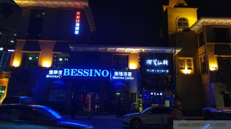 無邊框的 nubia Z9 ，一款既有驚喜，又有驚艷的智能手機