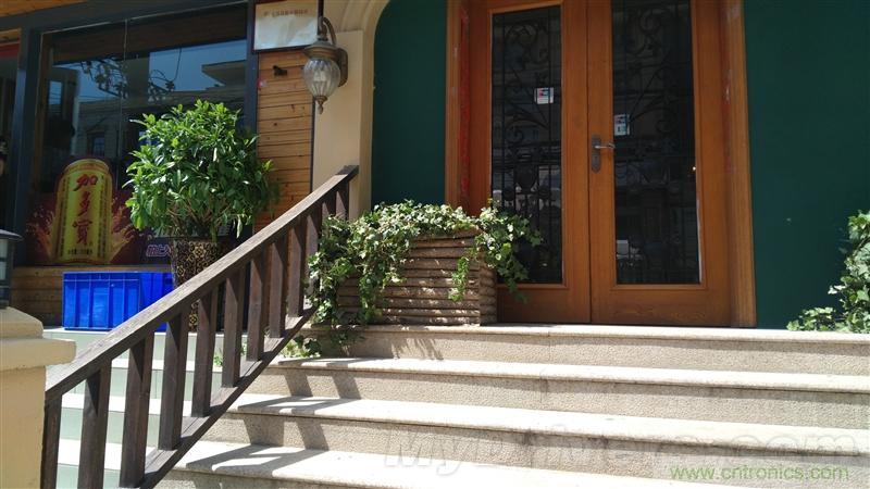 無邊框的 nubia Z9 ，一款既有驚喜，又有驚艷的智能手機