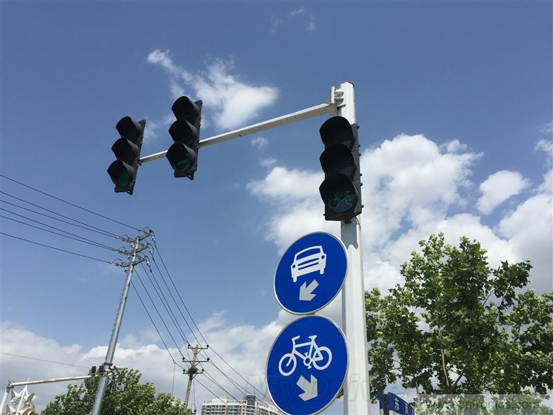 無邊框的 nubia Z9 ，一款既有驚喜，又有驚艷的智能手機