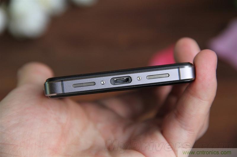 無邊框的 nubia Z9 ，一款既有驚喜，又有驚艷的智能手機