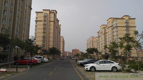 業(yè)界良心 LG V10 評測:剛毅、冷峻，不失人性化