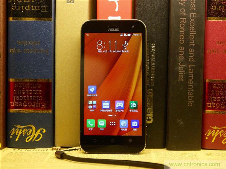 能媲美微單的 Zenfone Zoom測評:請叫我“奧利奧”拍照手機(jī)