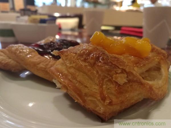 新旗艦Mate 8全評(píng)測(cè)：橫空出世！能否延續(xù)一機(jī)難求？