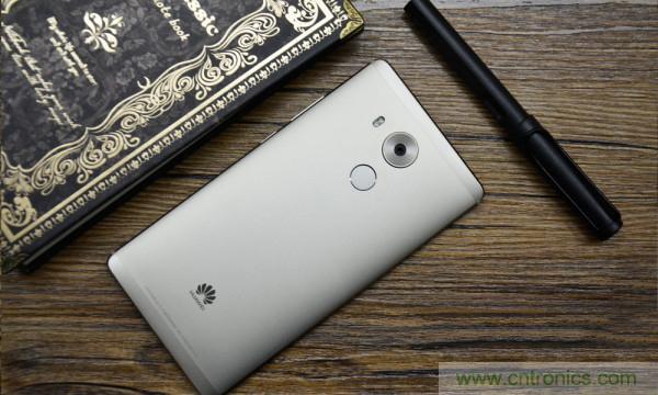 新旗艦Mate 8全評(píng)測(cè)：橫空出世！能否延續(xù)一機(jī)難求？