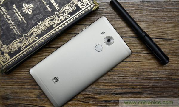 新旗艦Mate 8全評(píng)測(cè)：橫空出世！能否延續(xù)一機(jī)難求？