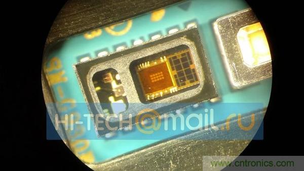 三星S7手機(jī)僅靠粘膠防水，也是沒(méi)“sei”了！