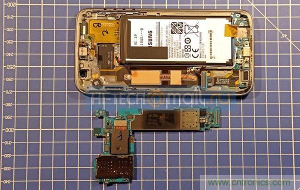 三星S7手機(jī)僅靠粘膠防水，也是沒(méi)“sei”了！