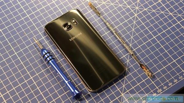 三星S7手機(jī)僅靠粘膠防水，也是沒(méi)“sei”了！