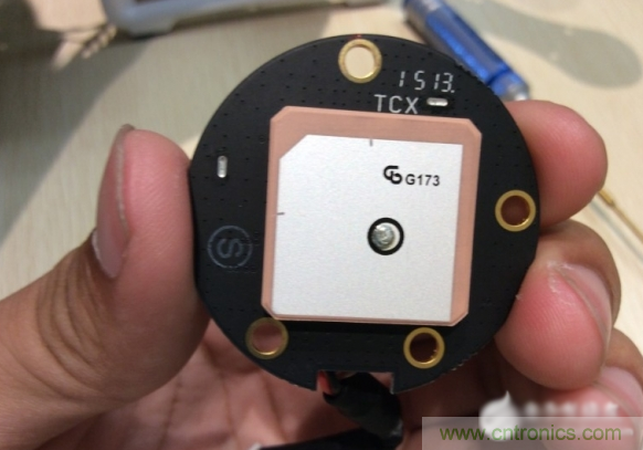 真飛機拆不著，那就來拆拆無人機“鼻祖”大疆吧！