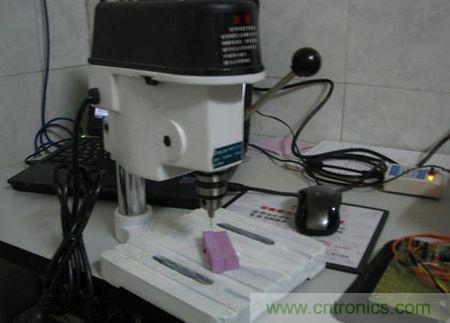 無人機(jī) DIY 制作全過程，酷得不要不要的！