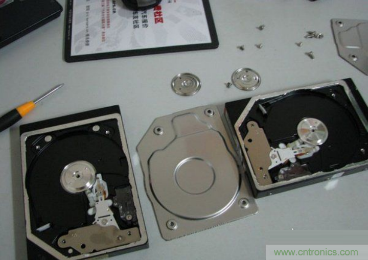 無人機(jī) DIY 制作全過程，酷得不要不要的！