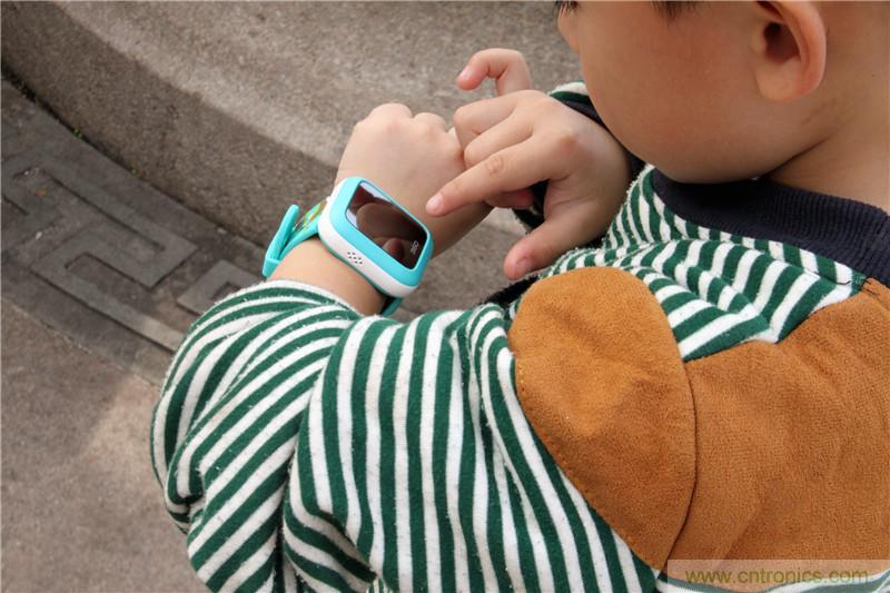 別讓《失孤》重演，360兒童手表幫你定住家中小頑童！