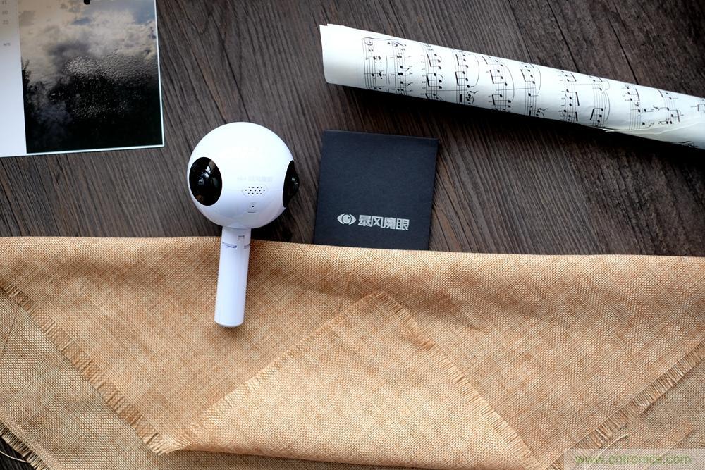 造型神似BB8，讓照片翻滾起來&mdash;&mdash;暴風(fēng)魔眼