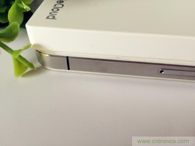 長(zhǎng)虹流云智能電源，集“充電”+“存儲(chǔ)”于一身