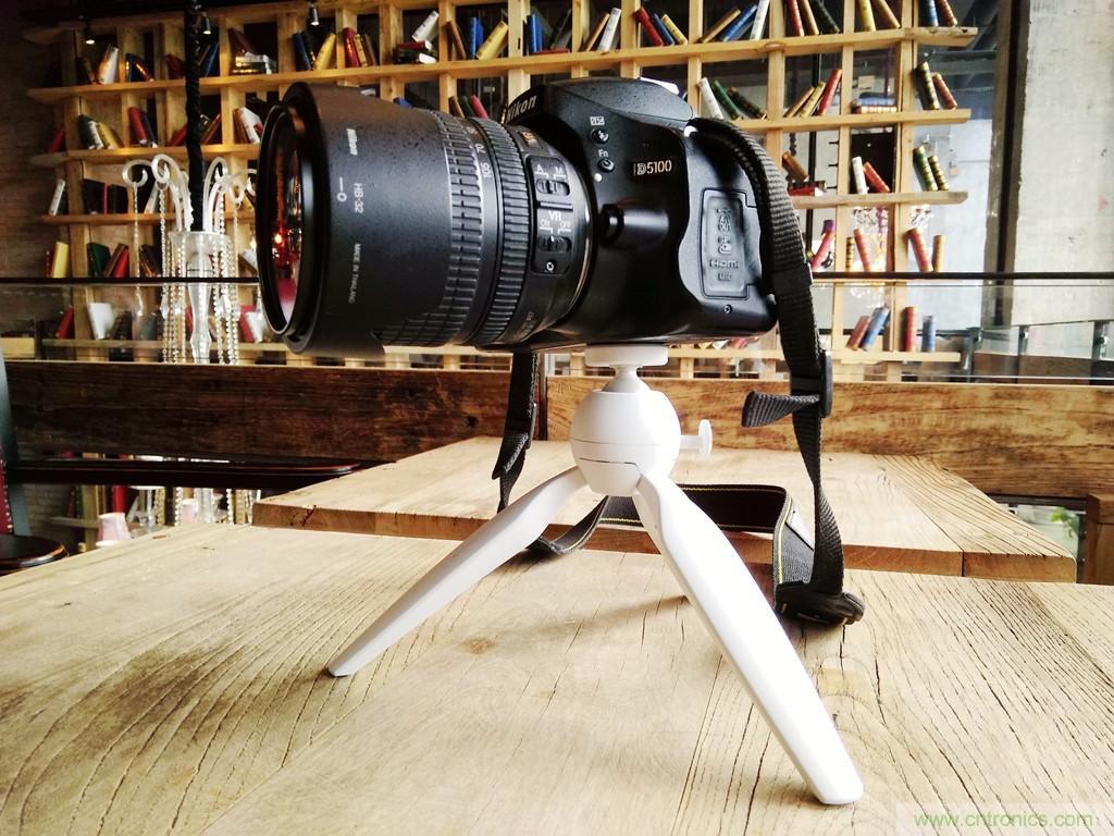 逼格滿(mǎn)滿(mǎn)的相機(jī)便攜三腳架，三足鼎立才安全