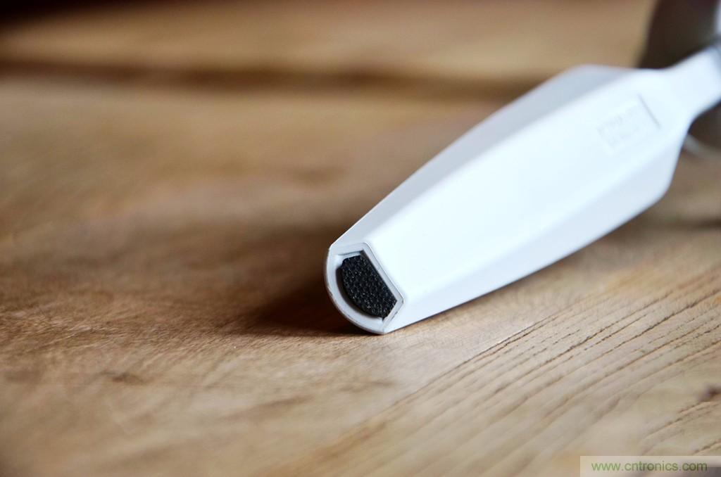 逼格滿(mǎn)滿(mǎn)的相機(jī)便攜三腳架，三足鼎立才安全