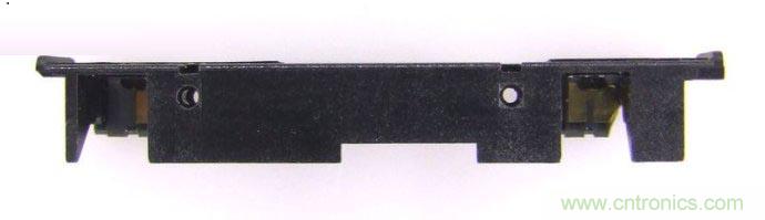 華為秘盒拆解:令人大跌眼鏡的WIFI+藍(lán)牙IC設(shè)計