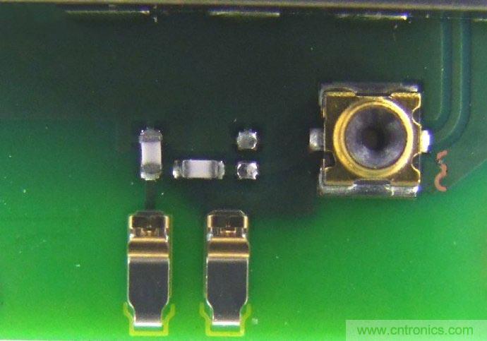 華為秘盒拆解:令人大跌眼鏡的WIFI+藍(lán)牙IC設(shè)計