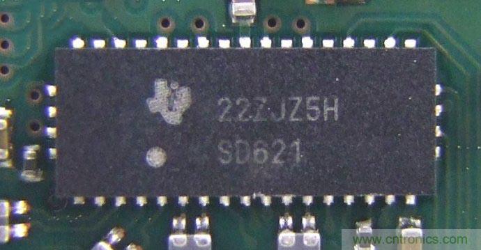 華為秘盒拆解:令人大跌眼鏡的WIFI+藍(lán)牙IC設(shè)計